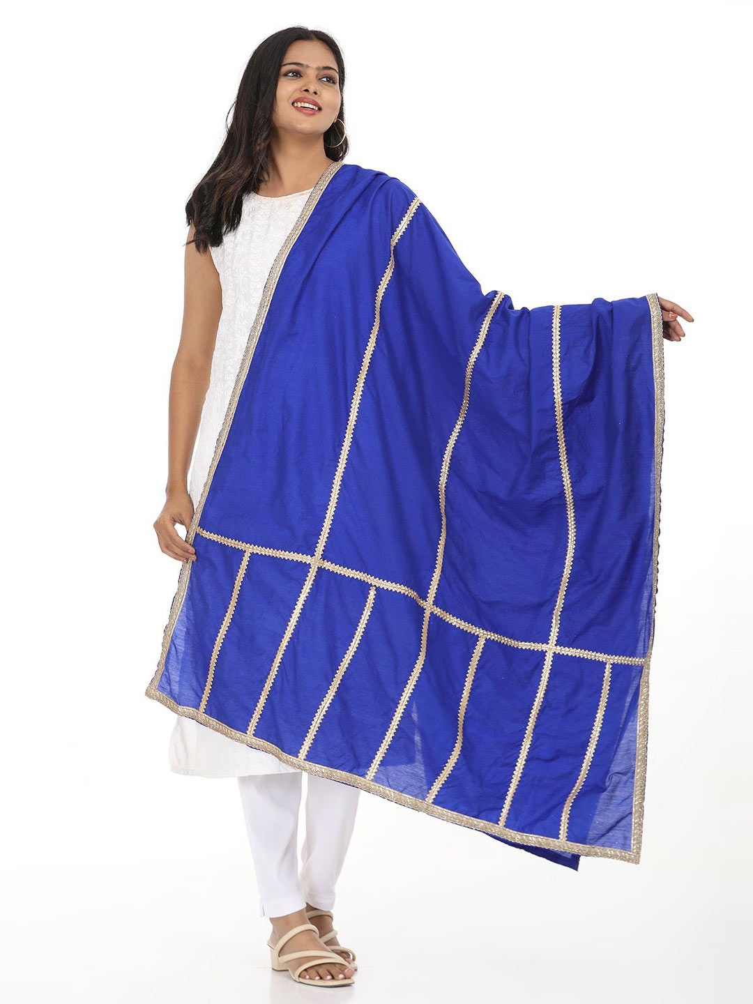 

HELLA FASHIONS Dupatta with Gotta Patti, Blue