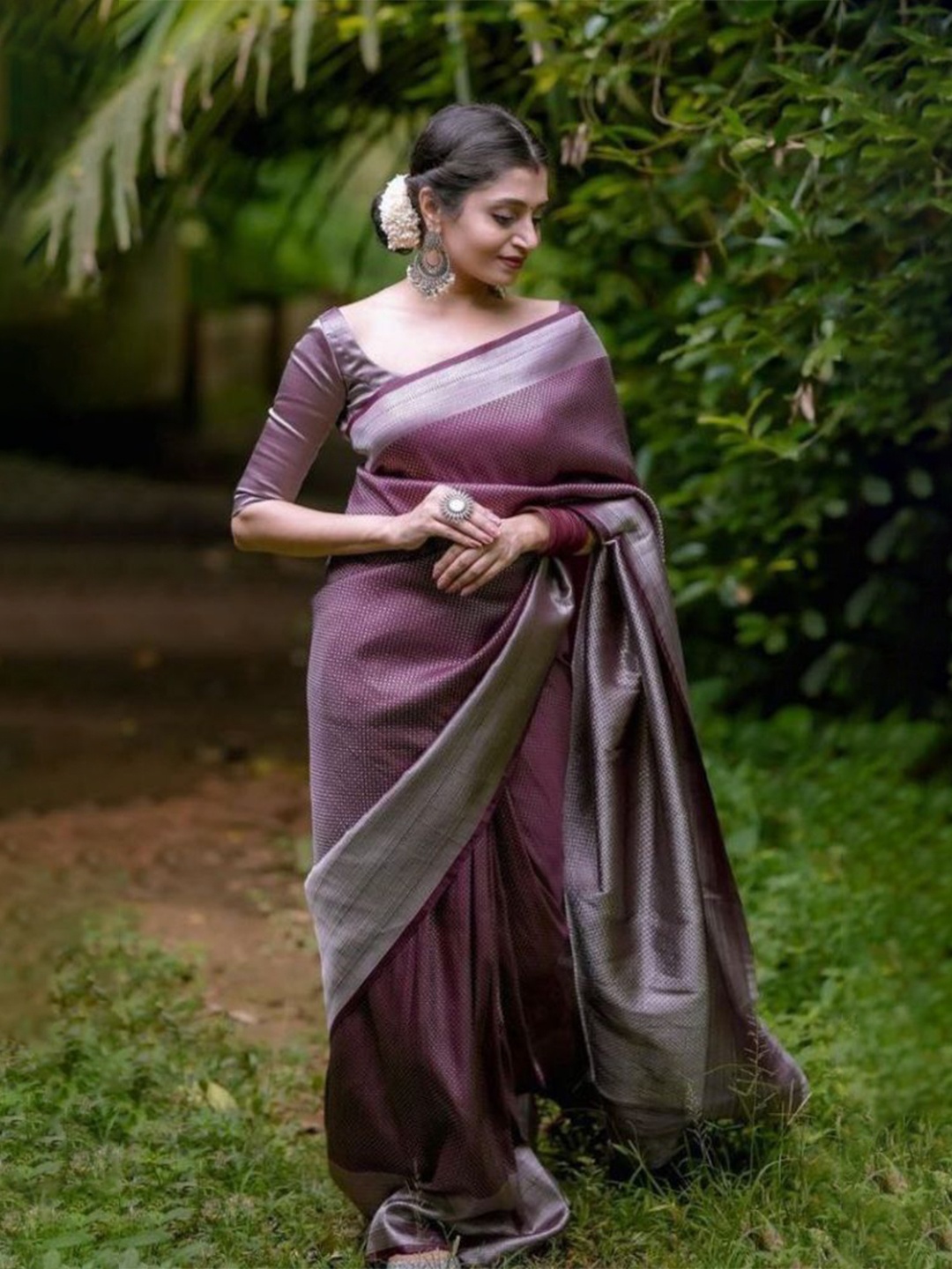 

Areca Designer Woven Design Zari Pure Silk Banarasi Saree, Purple