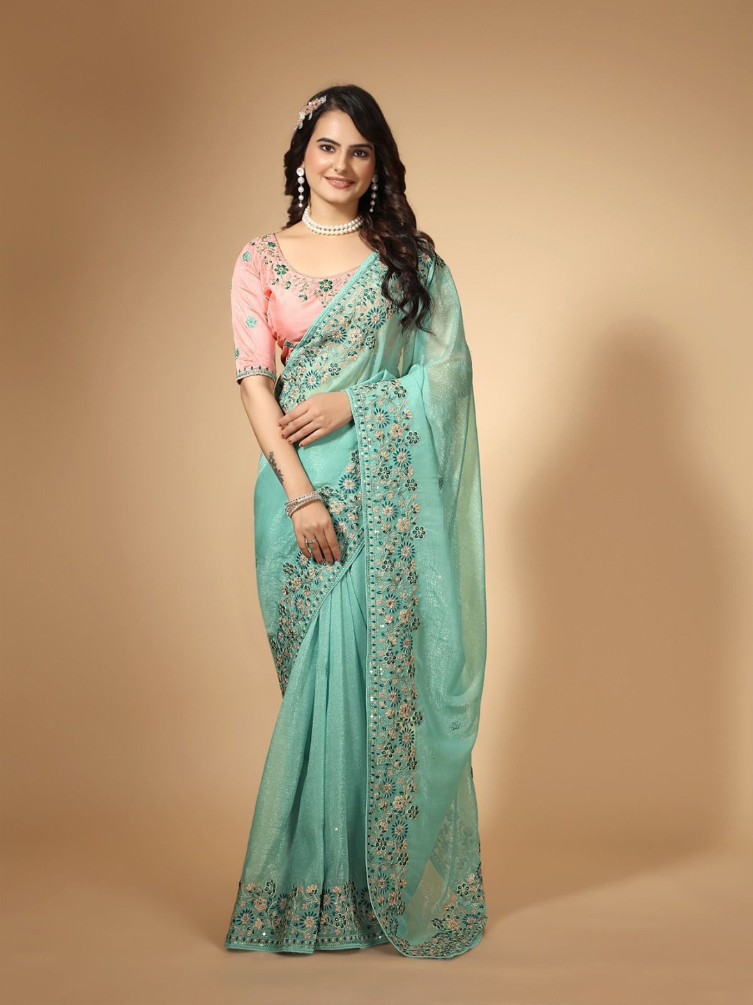 

VenderVilla Floral Embroidered Organza Saree, Sea green