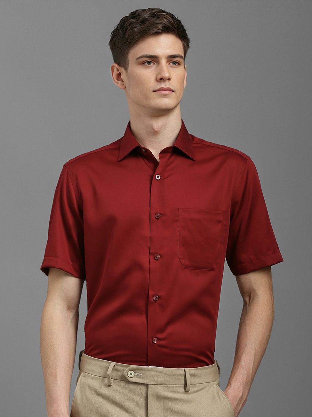 

Louis Philippe Men Classic Opaque Formal Shirt, Maroon