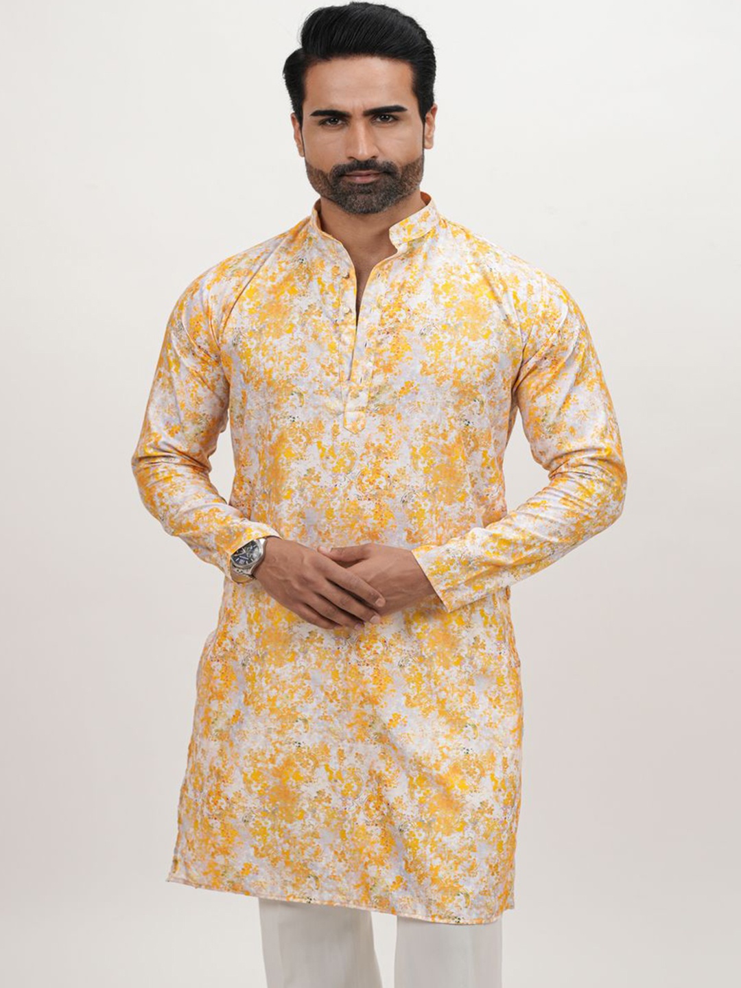 

DIOGO LOUIS Men Printed Long Kurta, Yellow