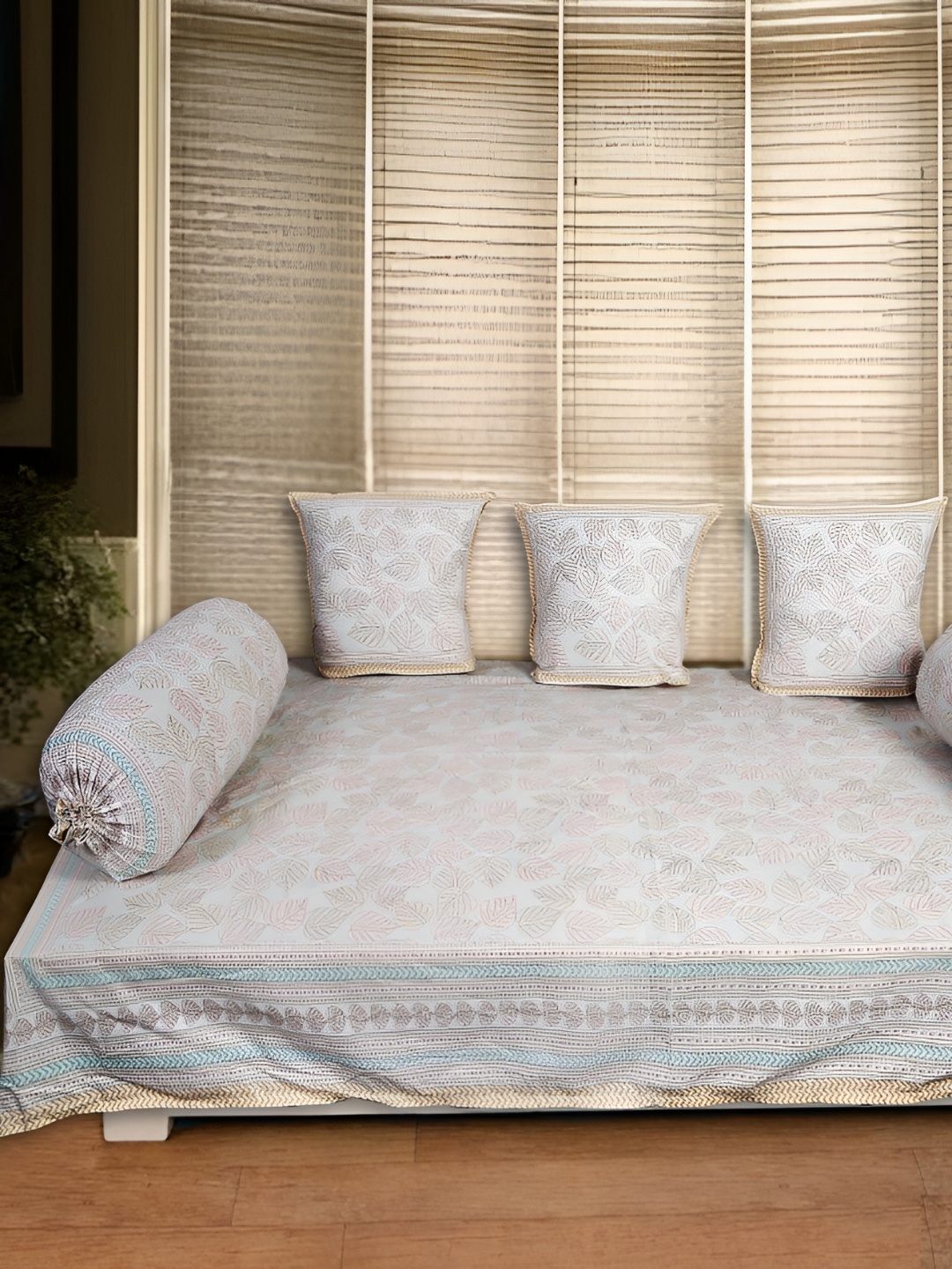 

INDHOME LIFE 6-Pcs Blue & Pink Printed Pure Cotton Diwan Set