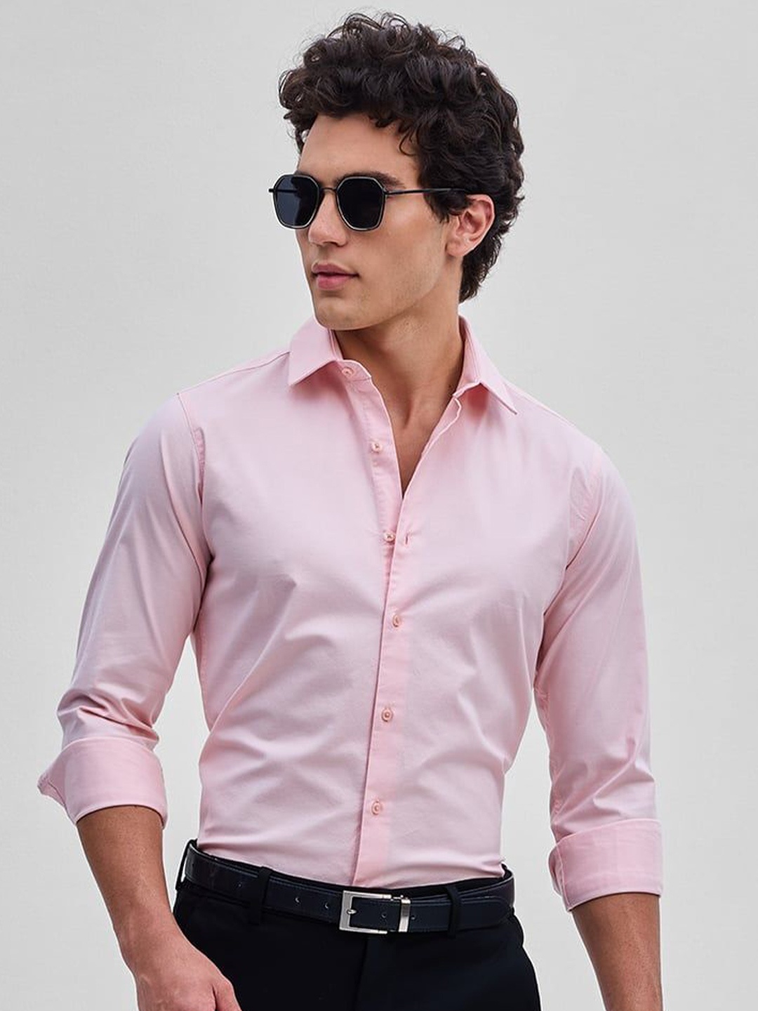 

Snitch Men Classic Spread Collar Solid Cotton Casual Shirt, Pink