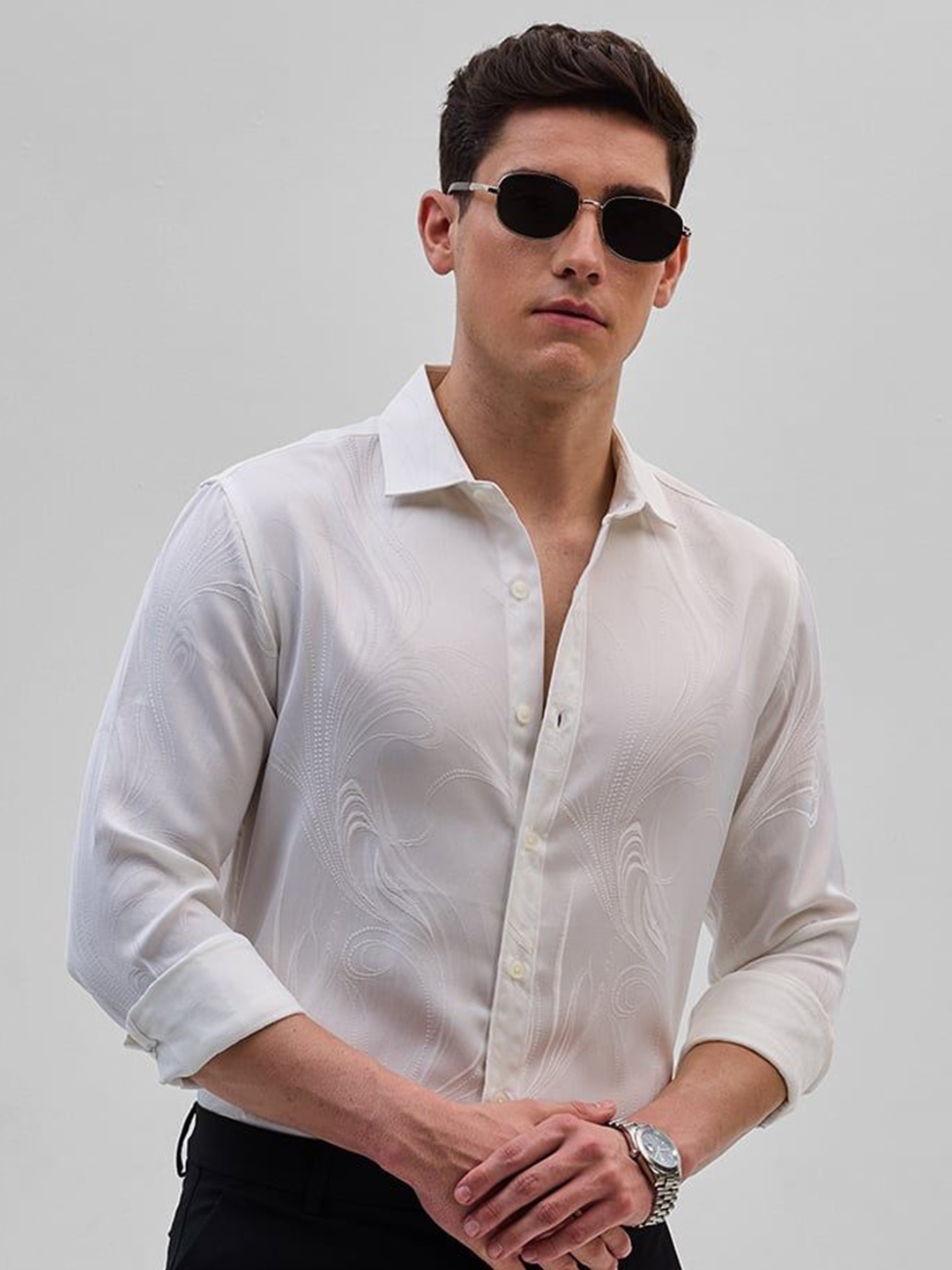 

Snitch Men Smart Spread Collar Textured Slim Fit Formal Shirt, White