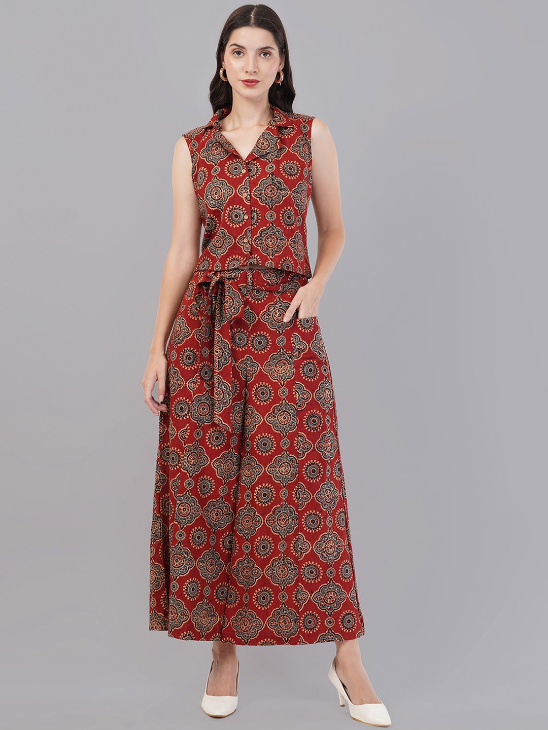 

NAVSYAA Printed Shirt With Palazzo Co-Ords, Maroon
