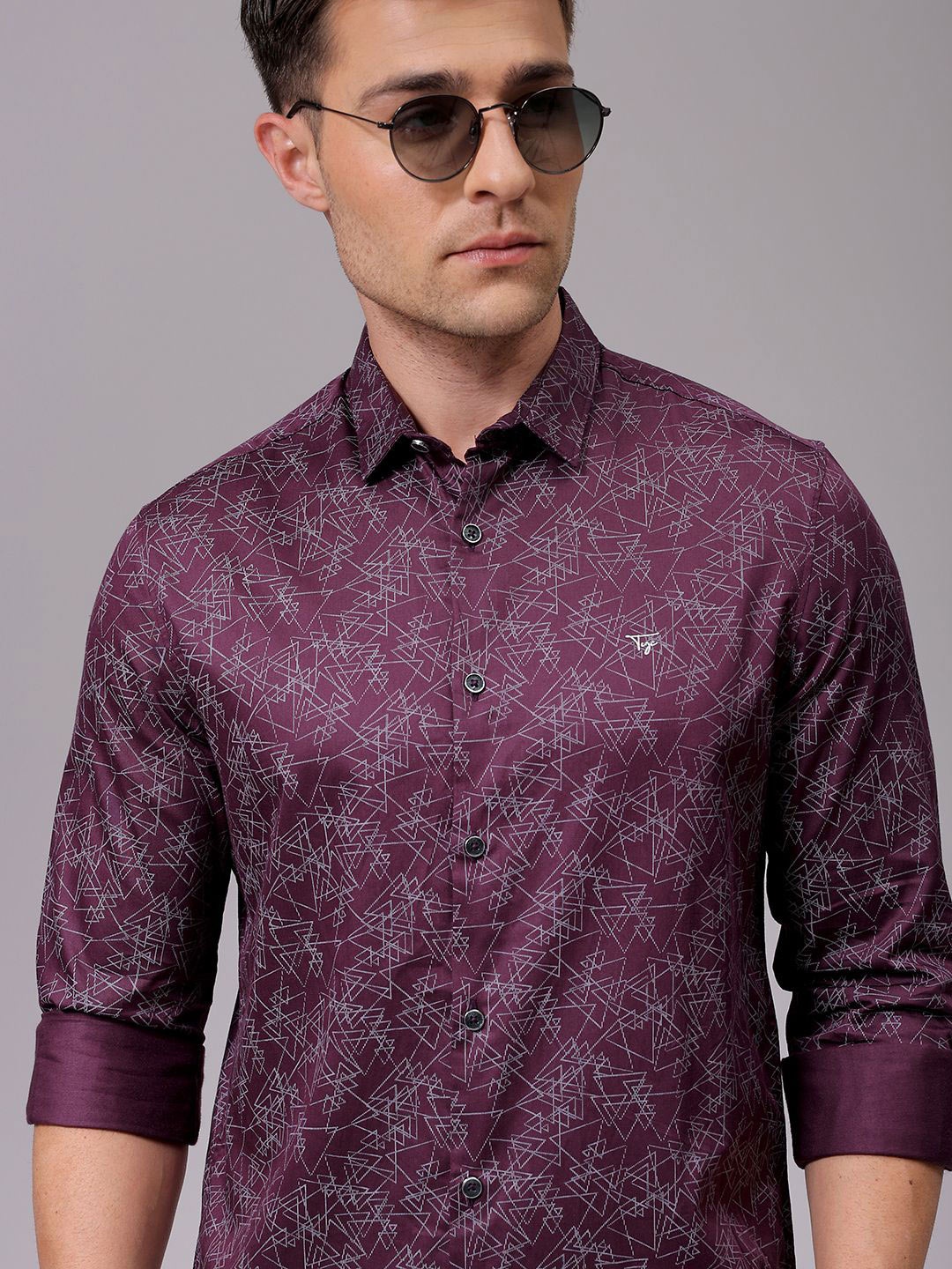 

The Indian Garage Co Men Slim Fit Opaque Printed Party Shirt, Burgundy