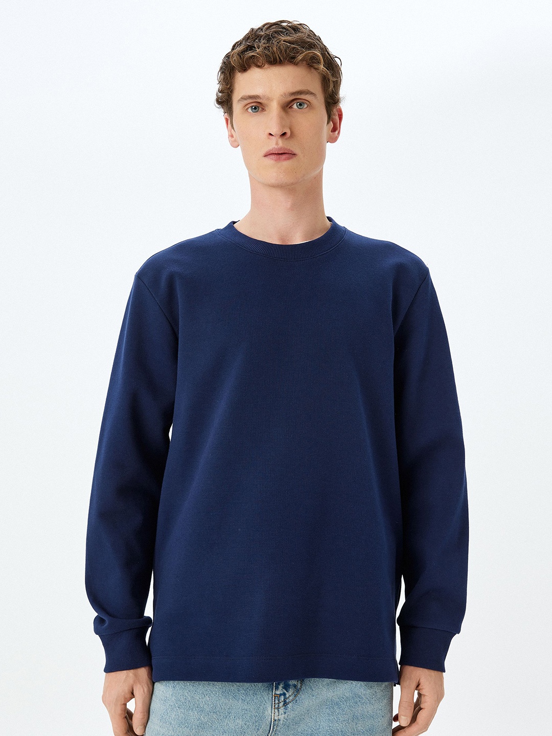 

Koton Men Long Sleeves Round Neck Sweatshirt, Navy blue