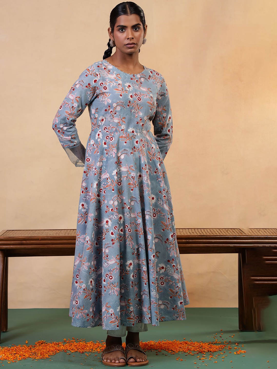 

Folk Song Women Floral Printed Floral Anarkali Kurta, Blue