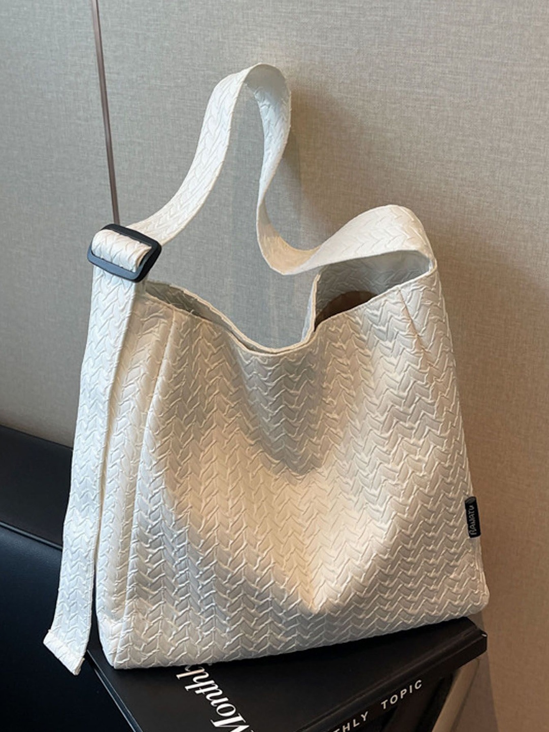 

StyleCast White Textured Structured Stylish Shoulder Bag