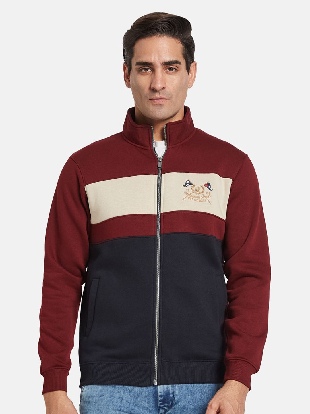 

Octave Men Colourblocked Sweatshirt, Maroon