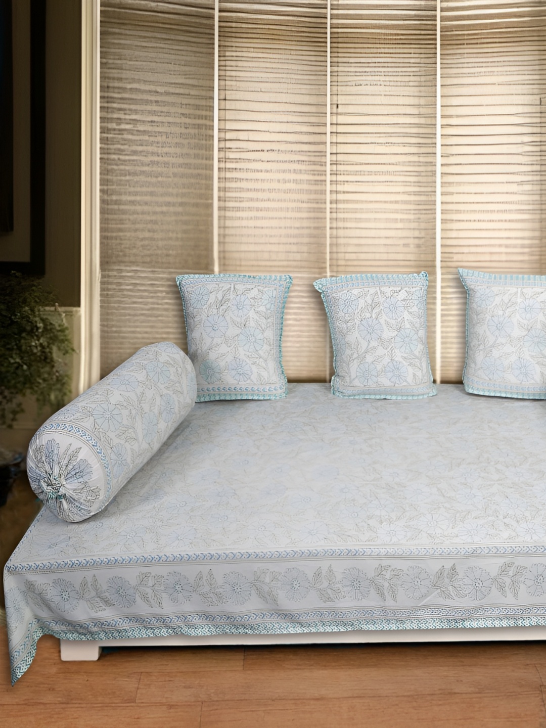 

INDHOME LIFE 6-Pcs White & Blue Printed Cotton Diwan Set