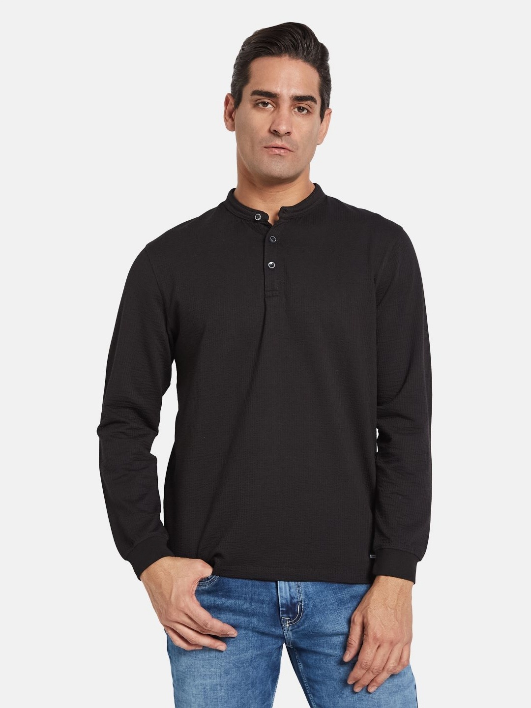 

METTLE Men Mandarin Collar T-shirt, Black