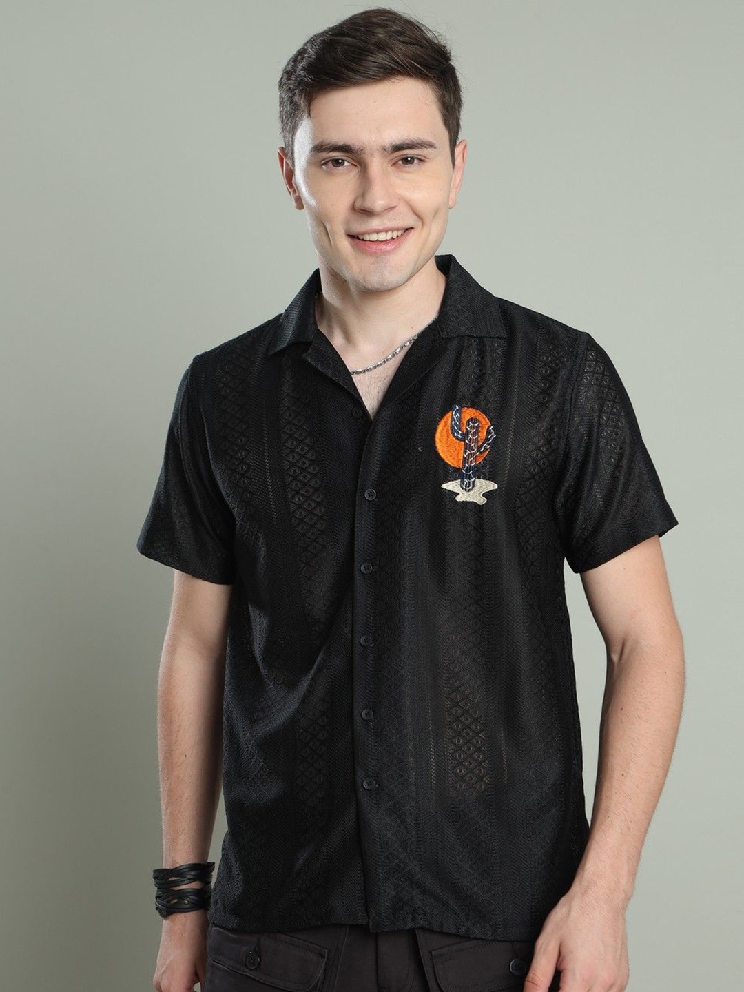 

NEVER NEUD Men Relaxed Cactus Embroidered Texture Casual Shirt, Black