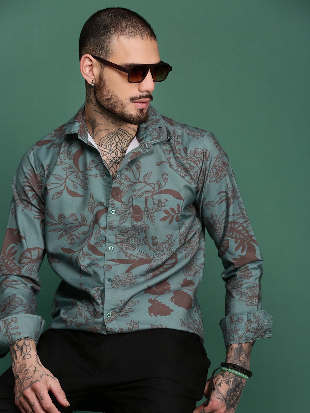 

Sangria Floral Printed Full Sleeved Causal Shirt, Green