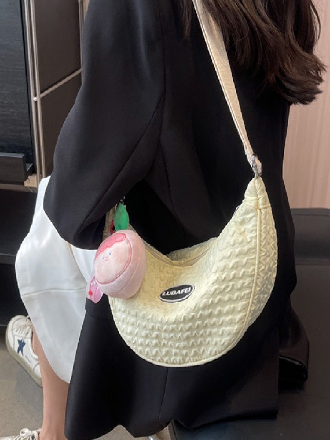 

StyleCast Yellow Textured Casual Stylish Side Bag