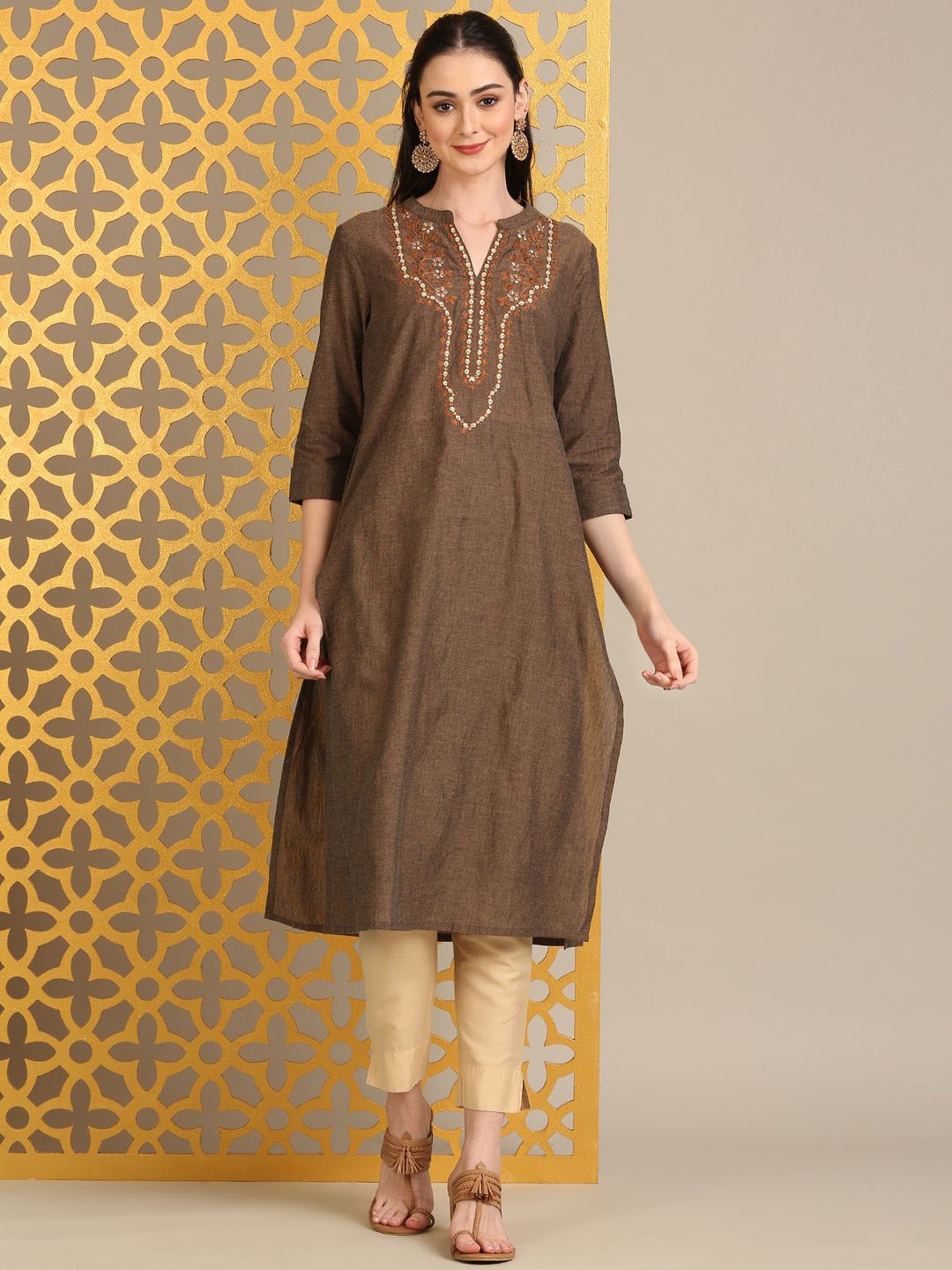 

Anouk Women Embroidered Kurta, Brown