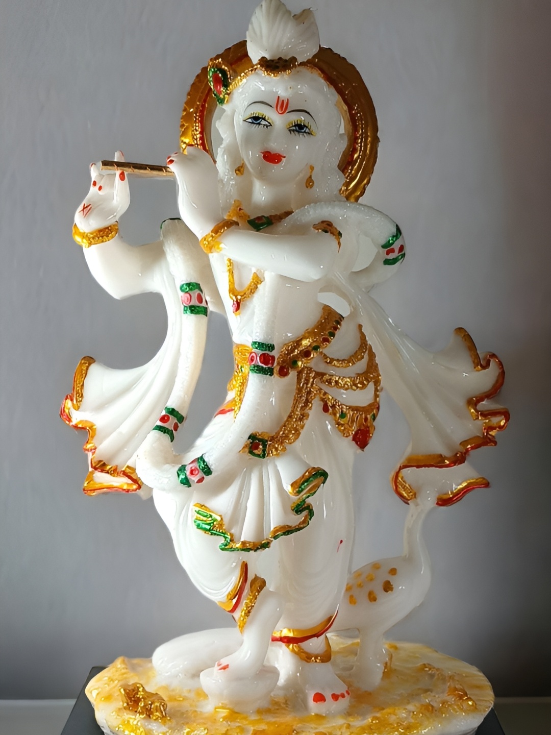 

Vrinban International White Religious Figurine Showpiece