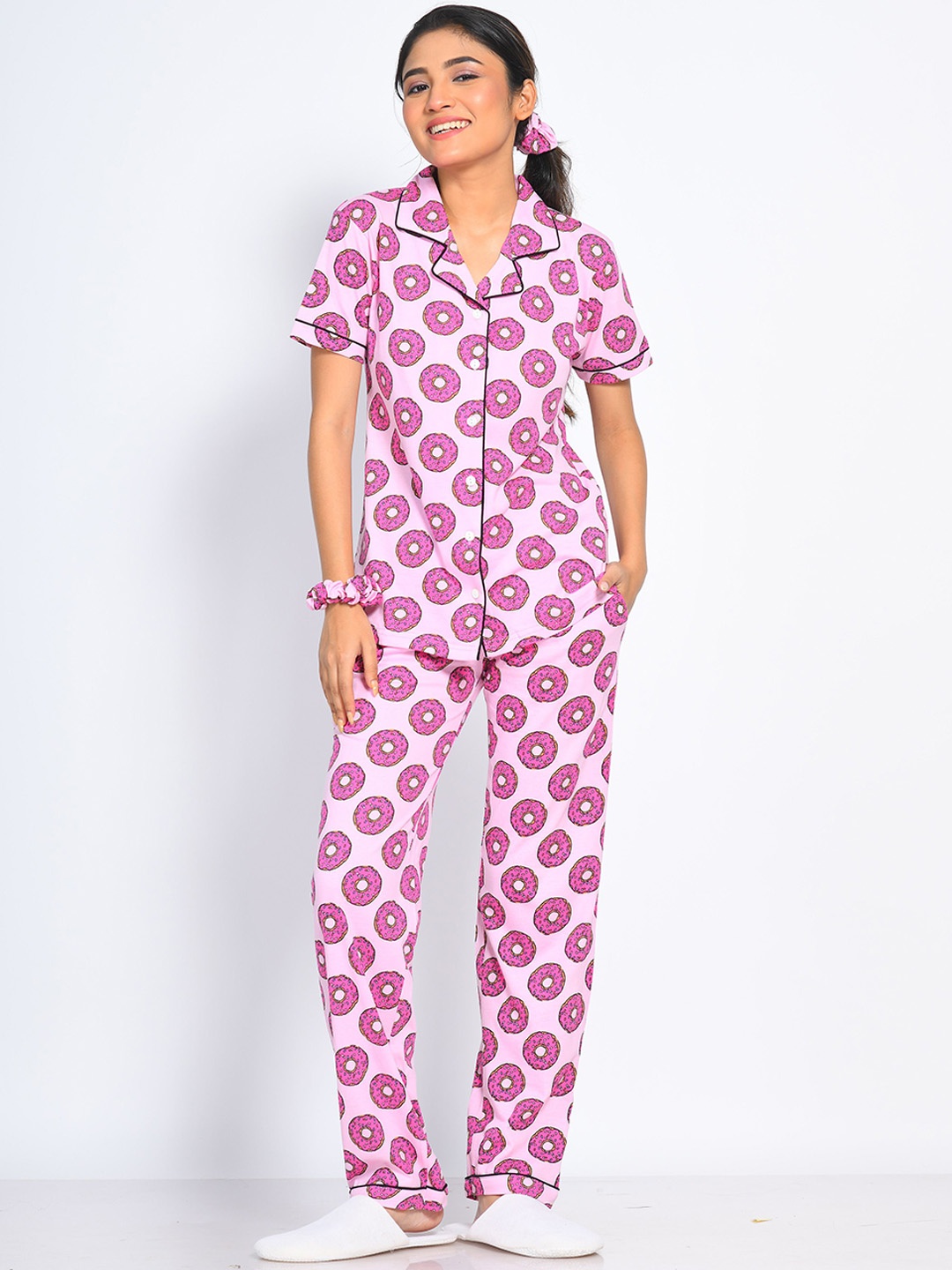 

NAP STORY Donut Printed Shirt & Pyjama Nightsuit, Pink