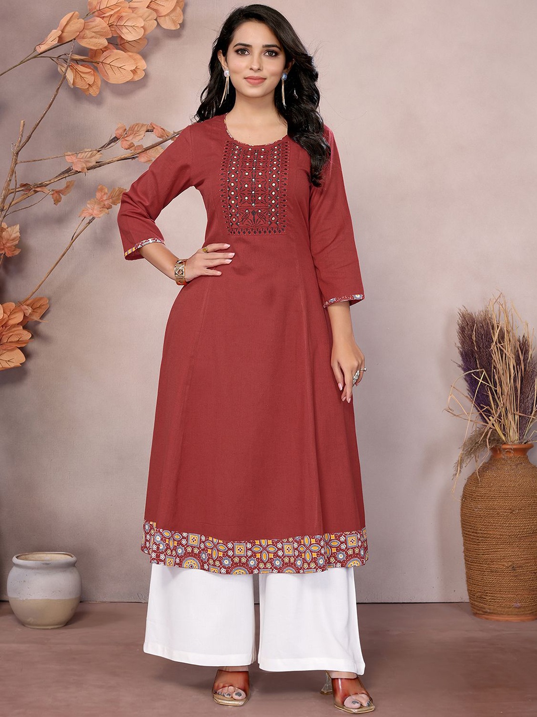 

Rangita Women Embroidered Thread Work Anarkali Kurta, Maroon