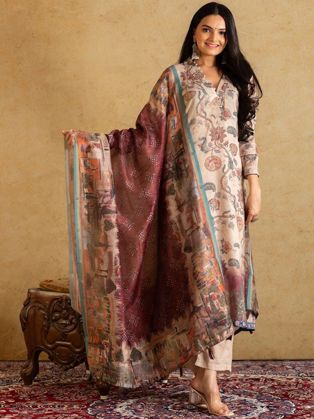 

Ekana Women Ethnic Motifs Printed Regular Kurta with Trousers & With Dupatta, Beige
