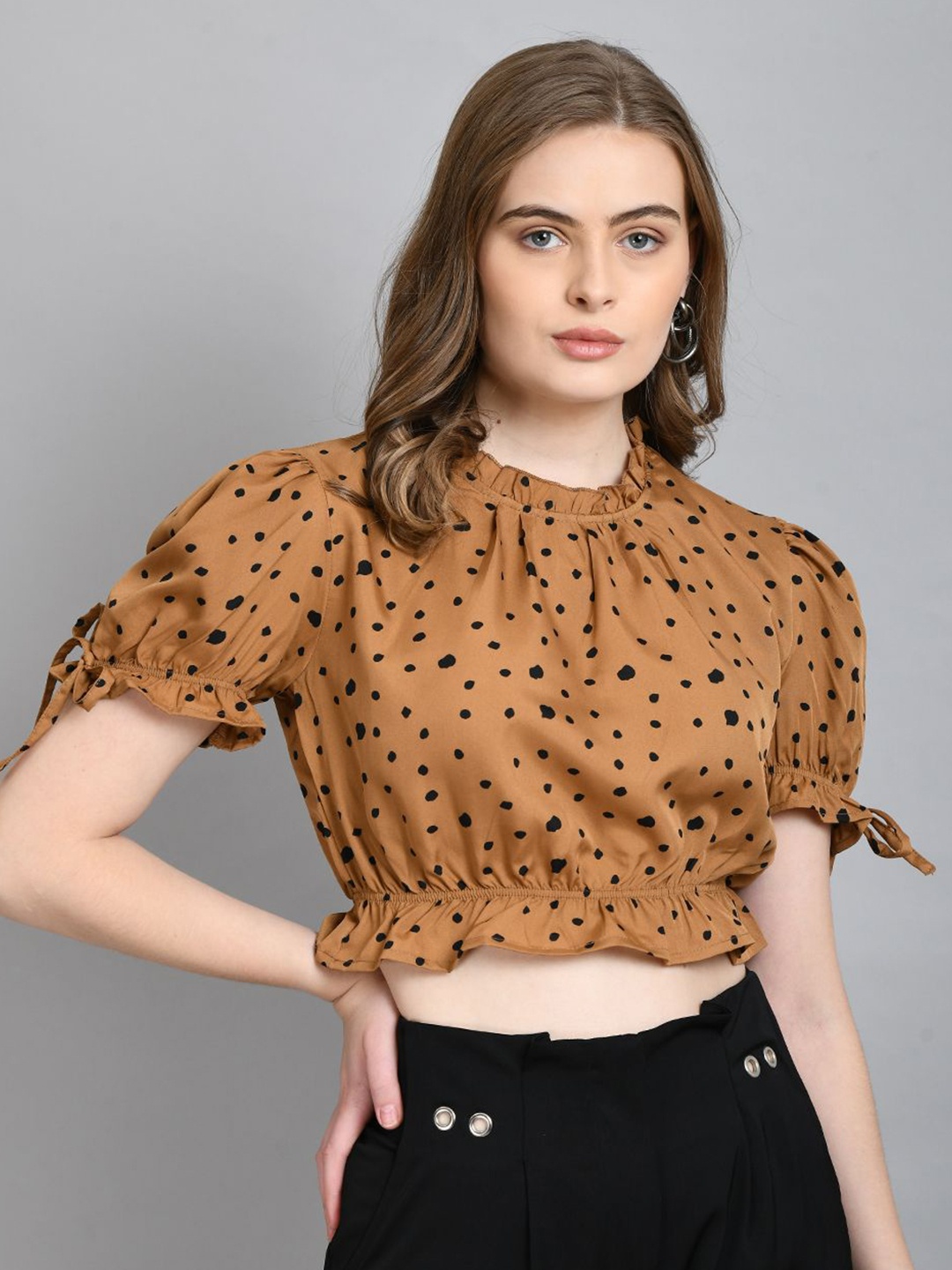

all about you Women Polka Dots Printed Ruffles Crop Top, Brown