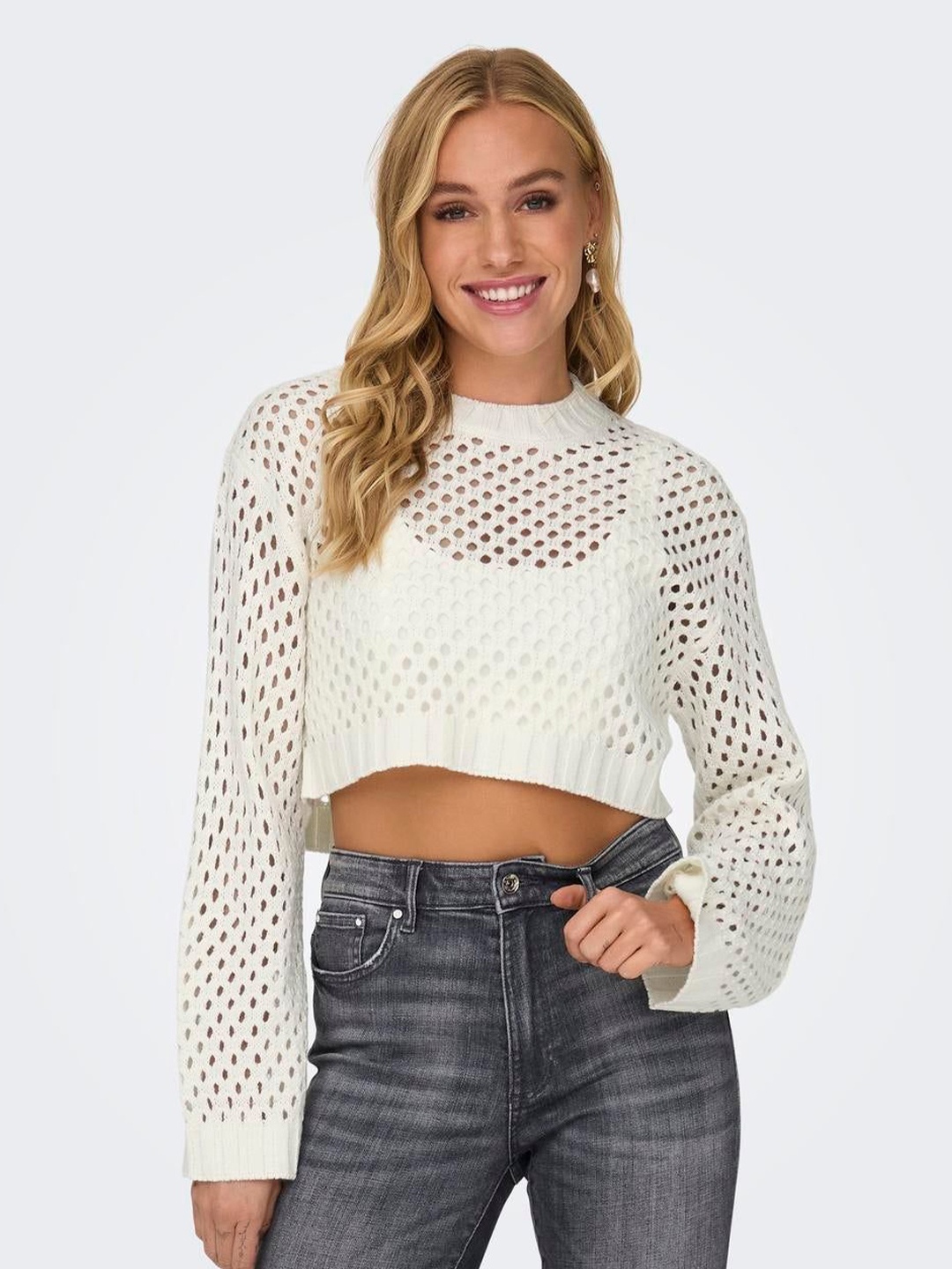 

Stylecast X Kotty Women Crop Pullover, White