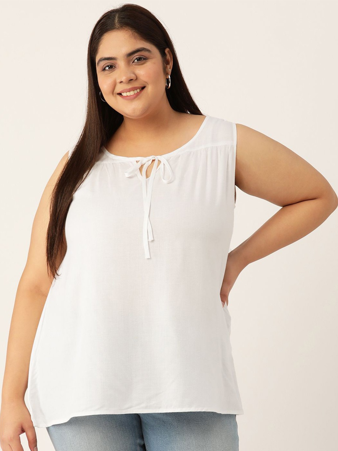 

theRebelinme Top, White