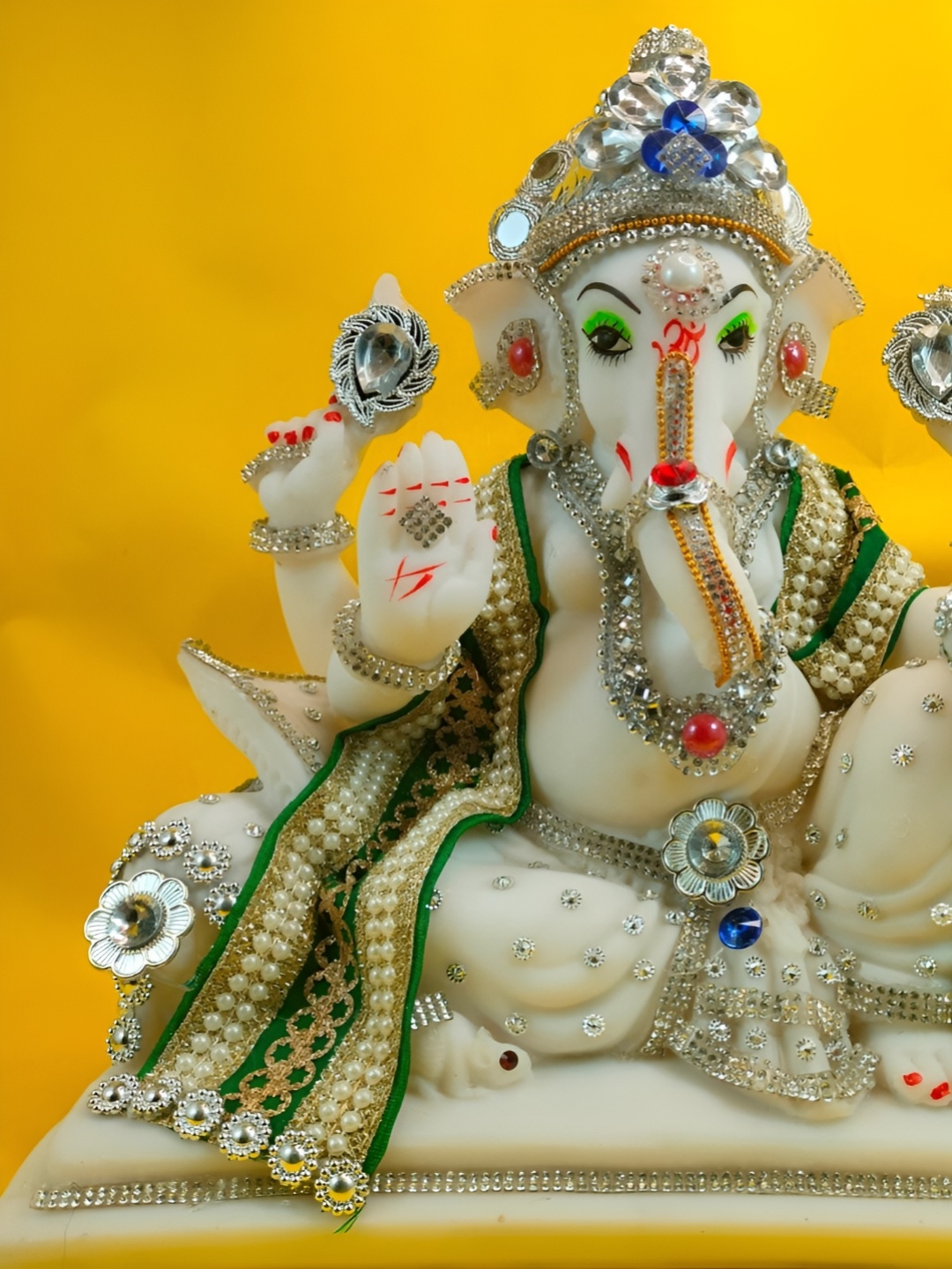

NAYRA HANDICRAFTS Religious Ganesha Figurine Showpiece, White
