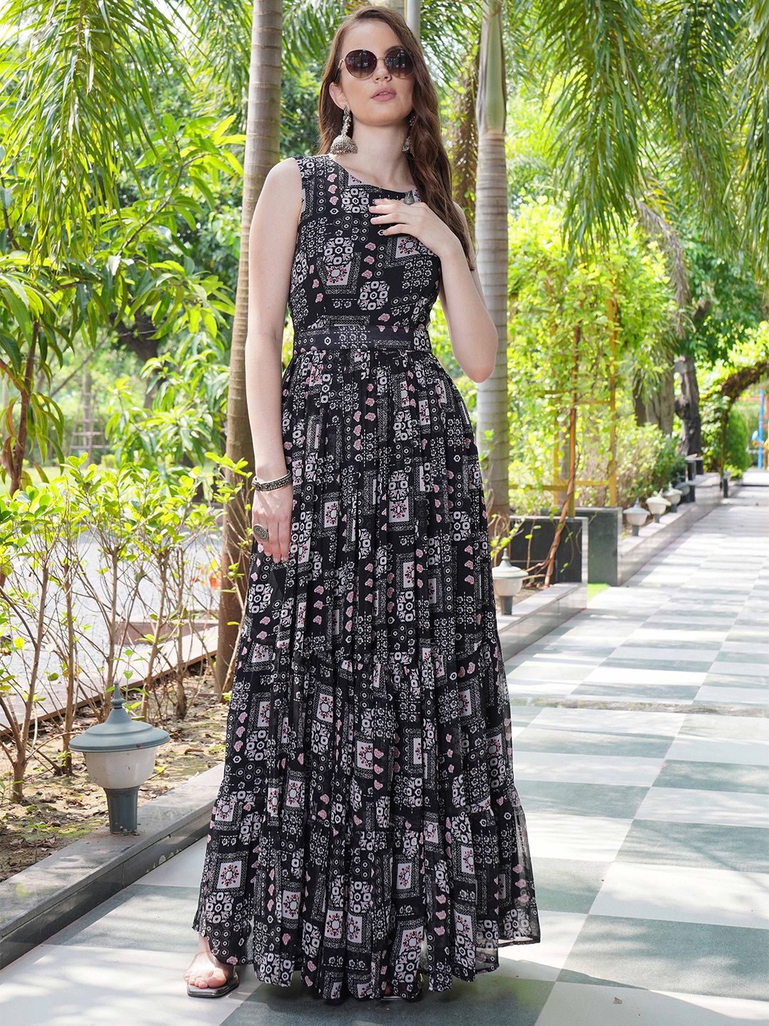 

CHANSI Print Georgette Fit & Flare Maxi Dress, Black