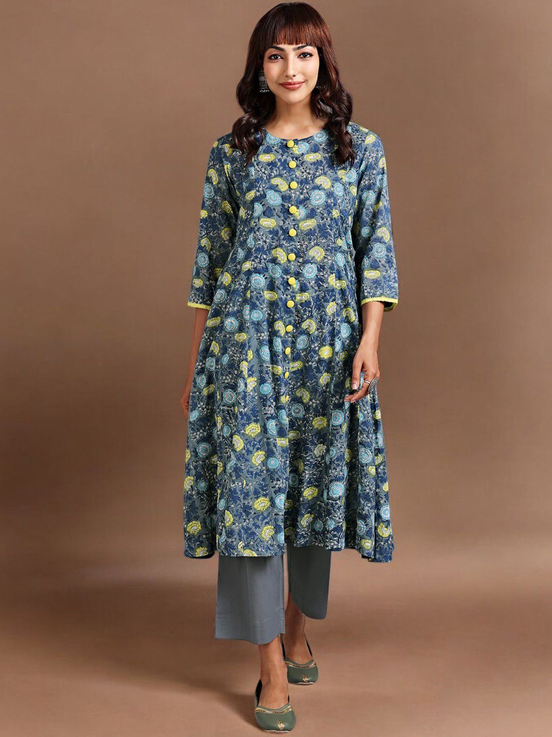 

Maati Crafts Women Printed Kurta, Blue