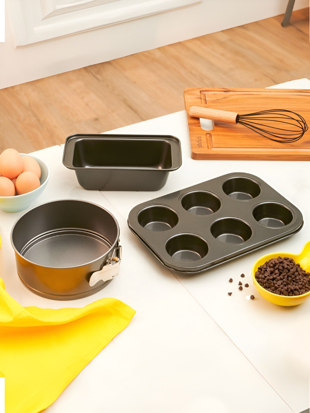 

10club Set Of 3 Non-Stick Cake Mould, Black
