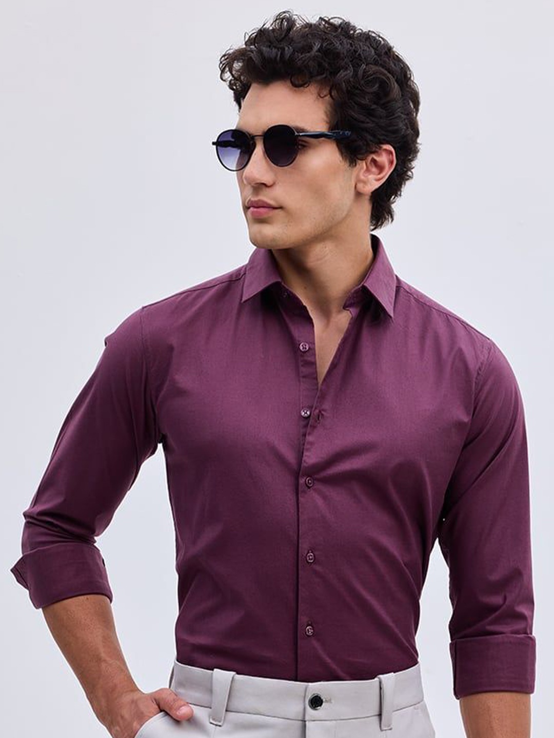 

Snitch Men Smart Spread Collar Solid Cotton Slim Fit Formal Shirt, Burgundy