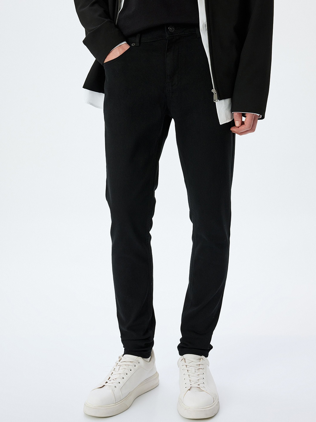 

Koton Men Mid-Rise Regular Fit Jeans, Black