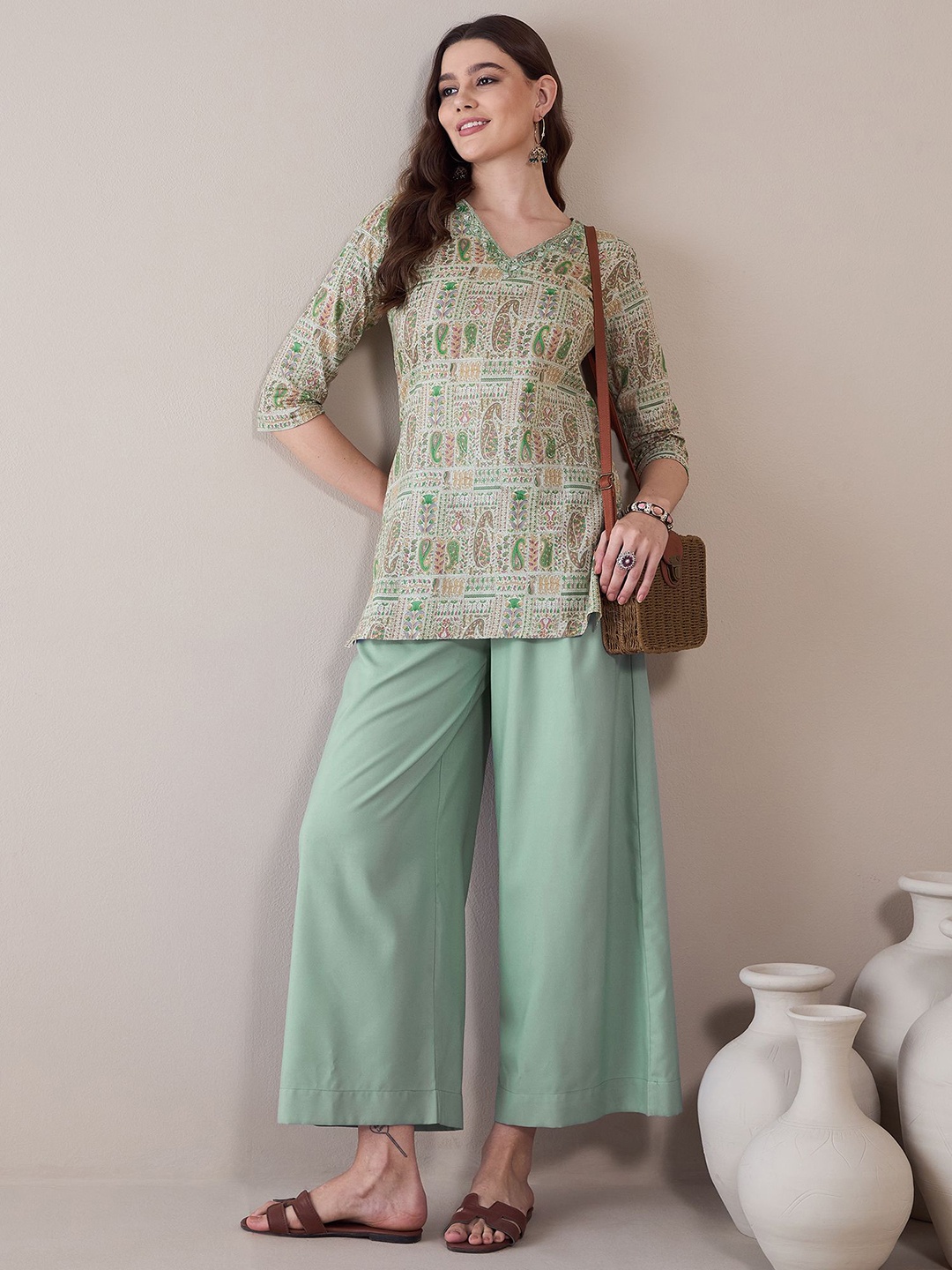 

Anouk Rustic Ethnic Motifs Printed V-Neck Pure Cotton Pleated Kurti, Green