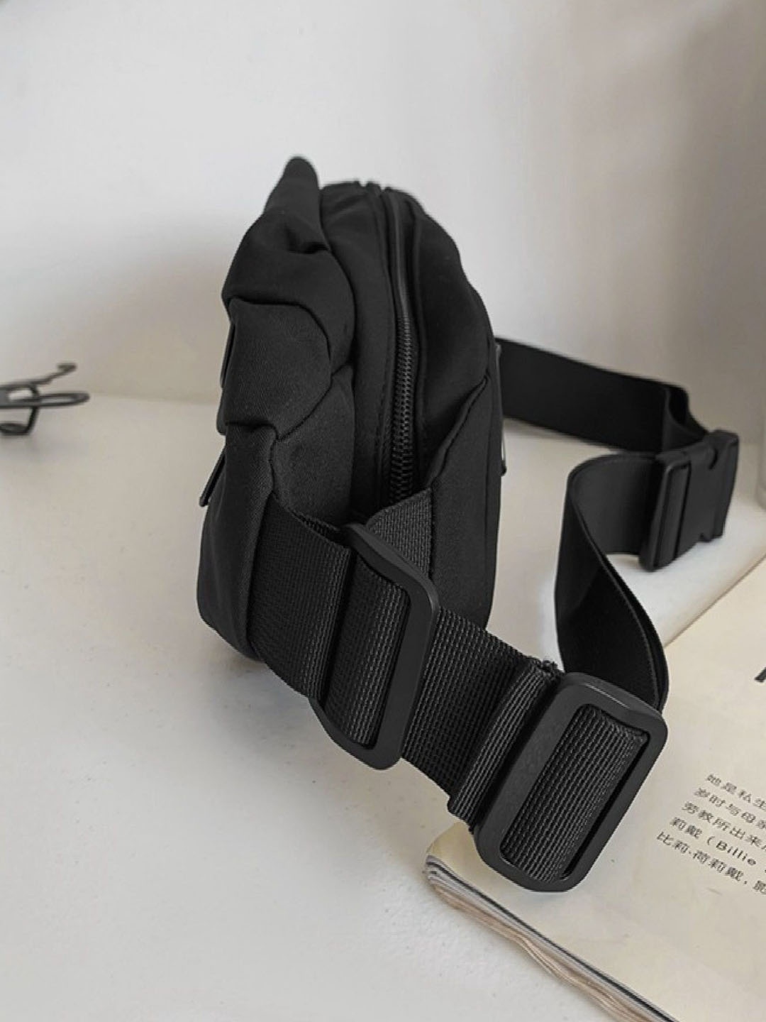 

StyleCast Black Casual Stylish Crossbody Bag