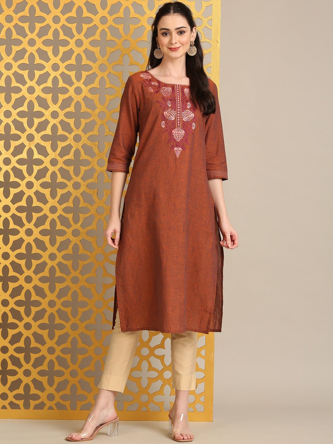 

Anouk Women Paisley Embroidered Kurta, Brown