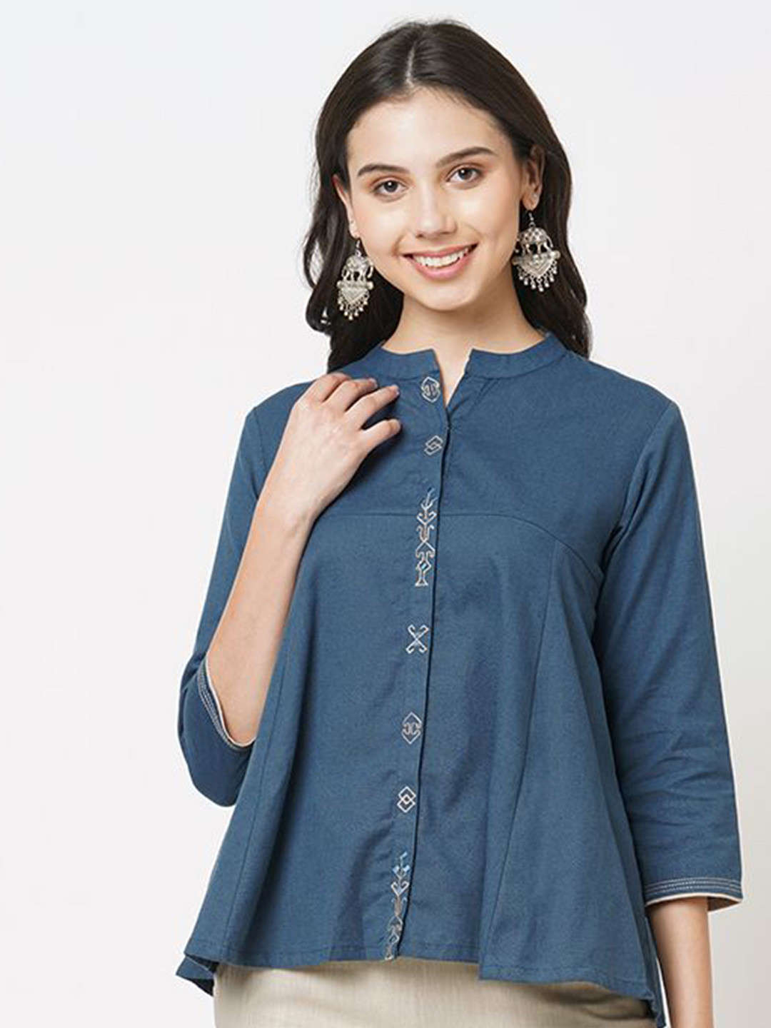 

KAMI KUBI Women CottonTop with Embroidered placket, Blue