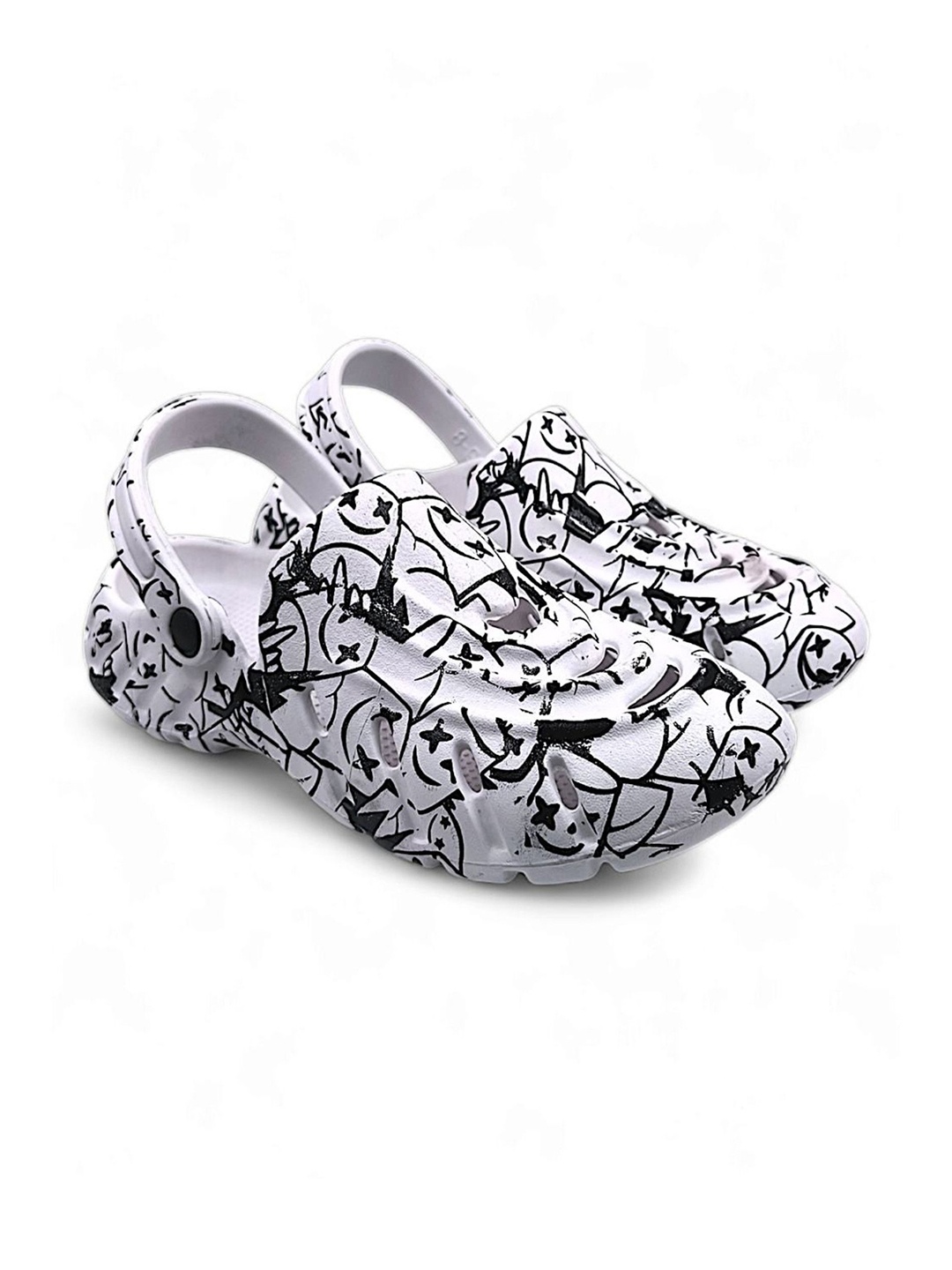 

KAPYANSH Men Printed Rubber Clogs, White