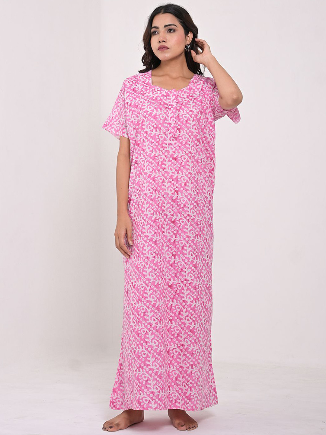 

Apratim Women Pure Cotton Ethnic Motifs Printed Square Neck Short Sleeves Maxi Nightdress, Pink