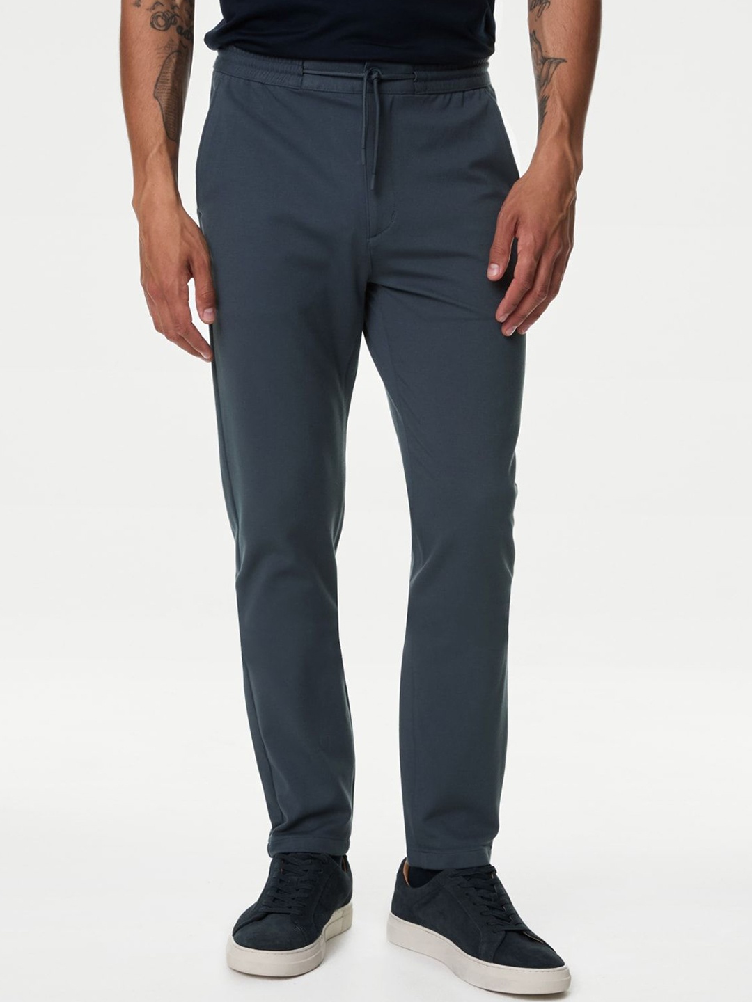 

Marks & Spencer Men Tapered Fit Trousers, Grey