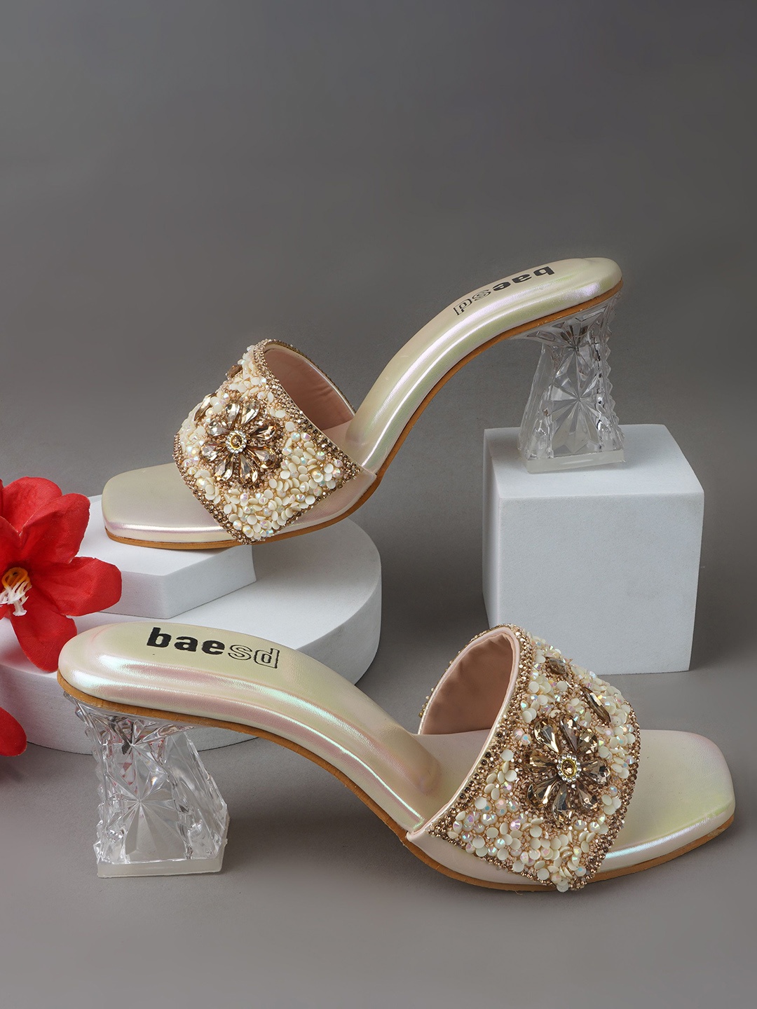 

BAESD Women Embellished Block Heel Sandals, Gold