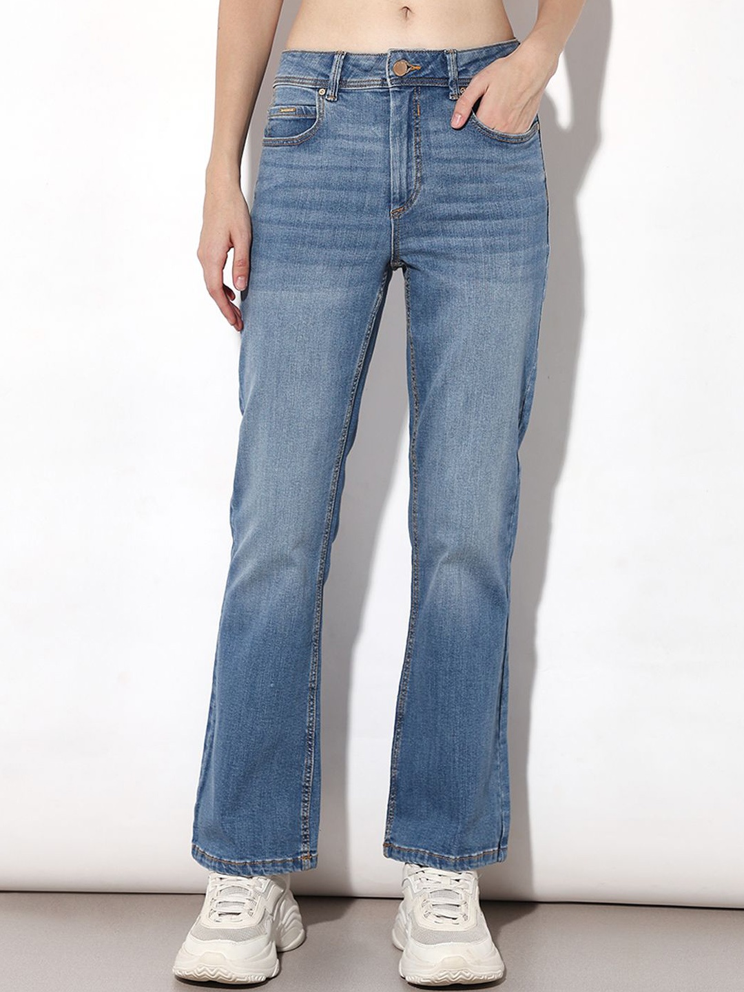 

ONLY Women Flared Light Fade Stretchable Jeans, Blue