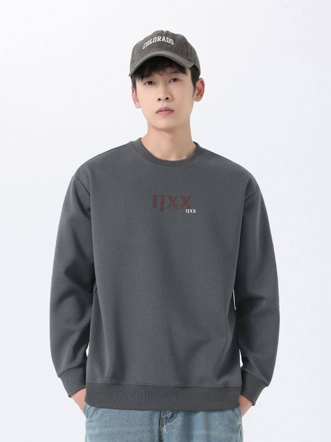 

HERE&NOW Men Round Neck Sweatshirt, Grey