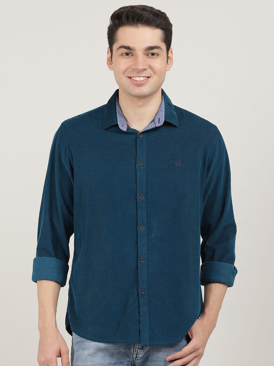 

DRAGON HILL Men Classic Slim Fit Opaque Casual Shirt, Green