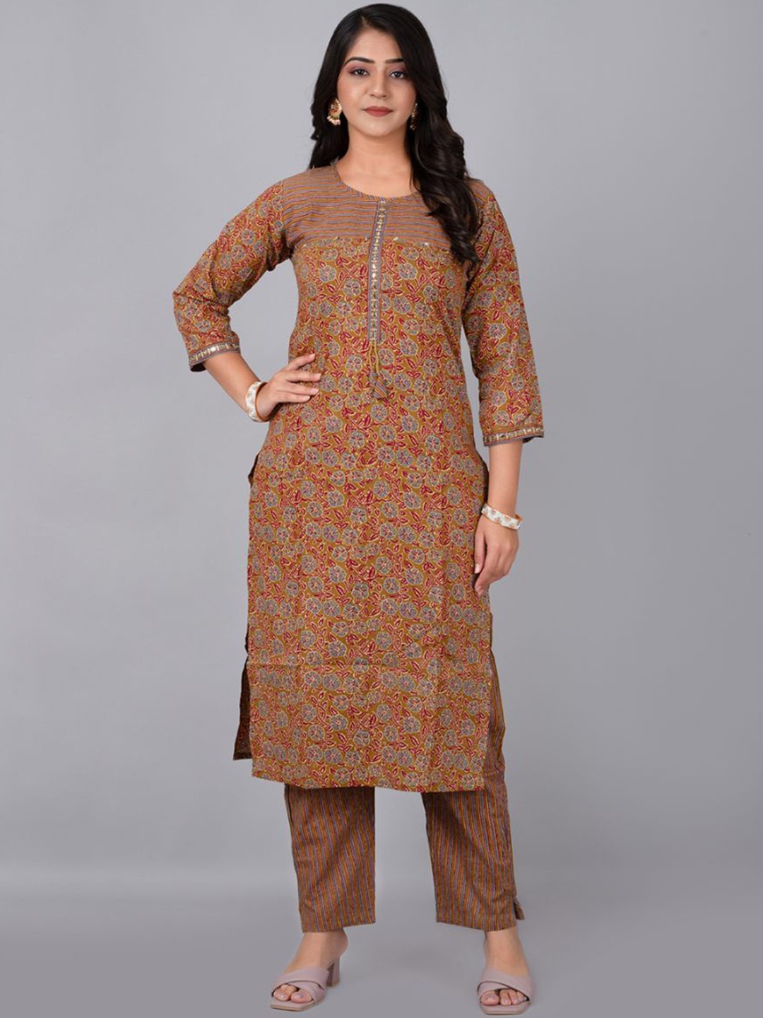 

Fashion Petals Women Floral Printed Regular Kurta with Trousers, Brown