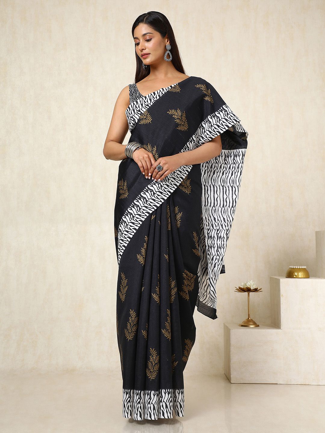 

Soch Women Woven Design Saree With Blouse Piece, Black