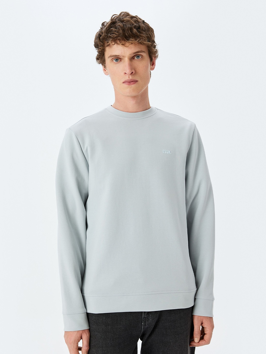 

Koton Men Round Neck Sweatshirt, Grey