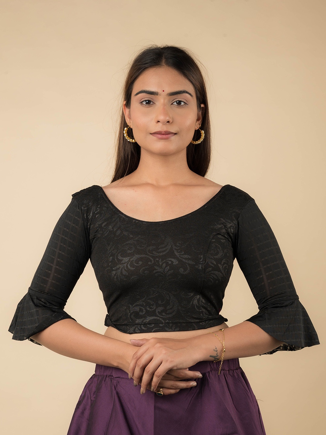 

Bindigasm's Advi Reet Ruffle Self Design Stretchable Slip on Blouse, Black