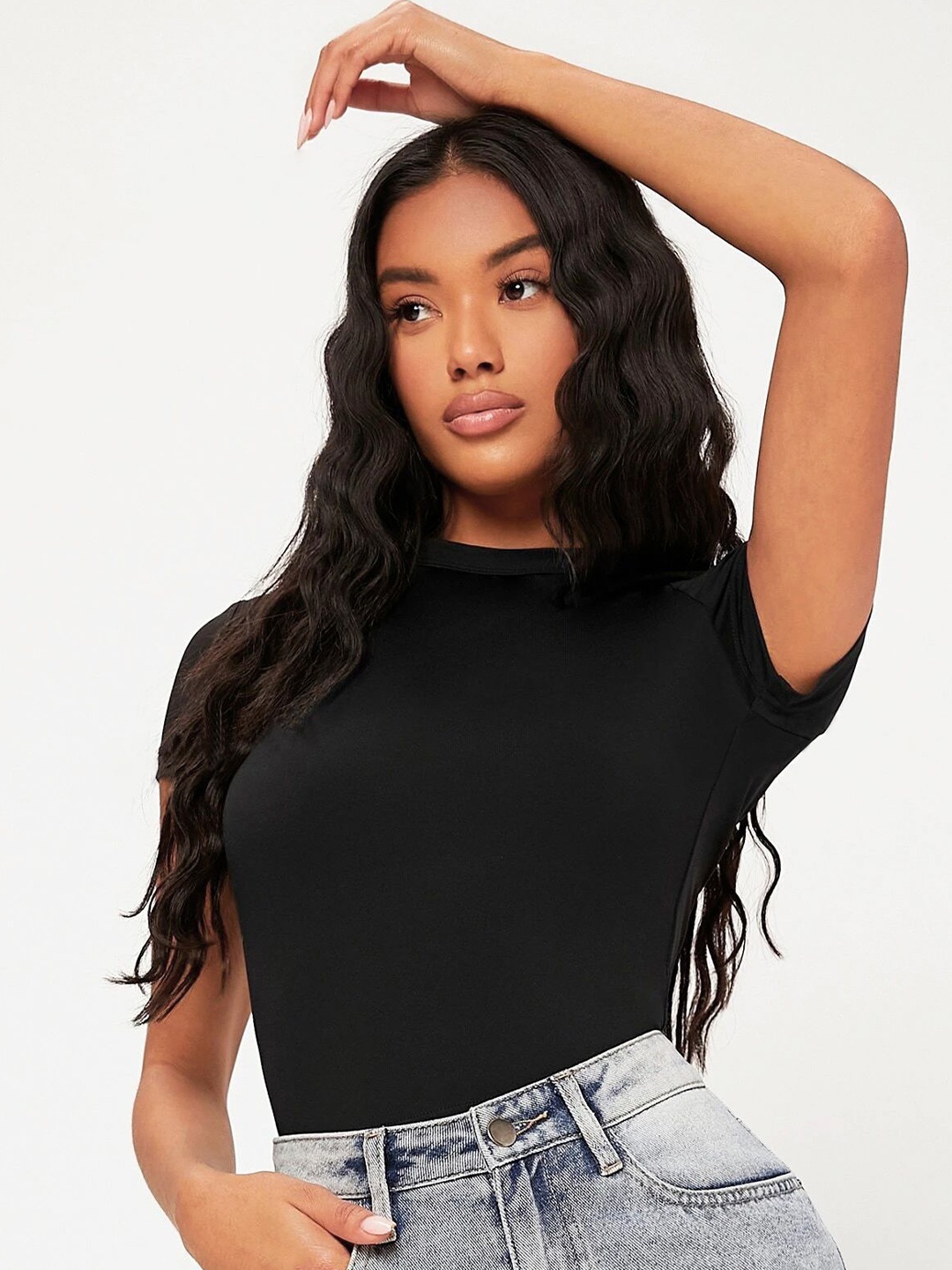 

Stylecast X Slyck Round Neck Fitted Crop Top, Black