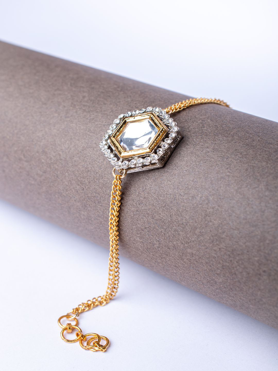 

Vivinia by Vidhi Women Kundan Gold-Plated Wraparound Bracelet